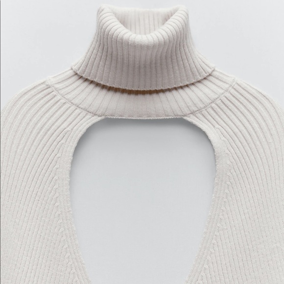 NWT Knit Arm Warmers with Turtleneck - Picture 9 of 11